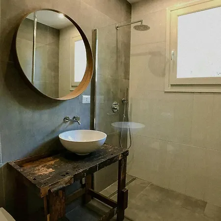 Seaside With Panoramic Views In Sardinia Tatil Evi Porto Columbu - Perd'E Sali